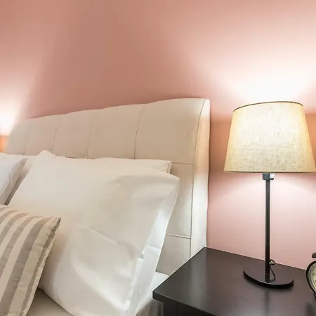 Mini Apartament *