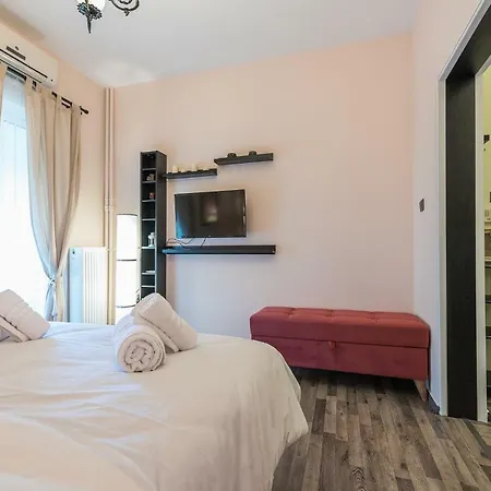 Mini Apartment *